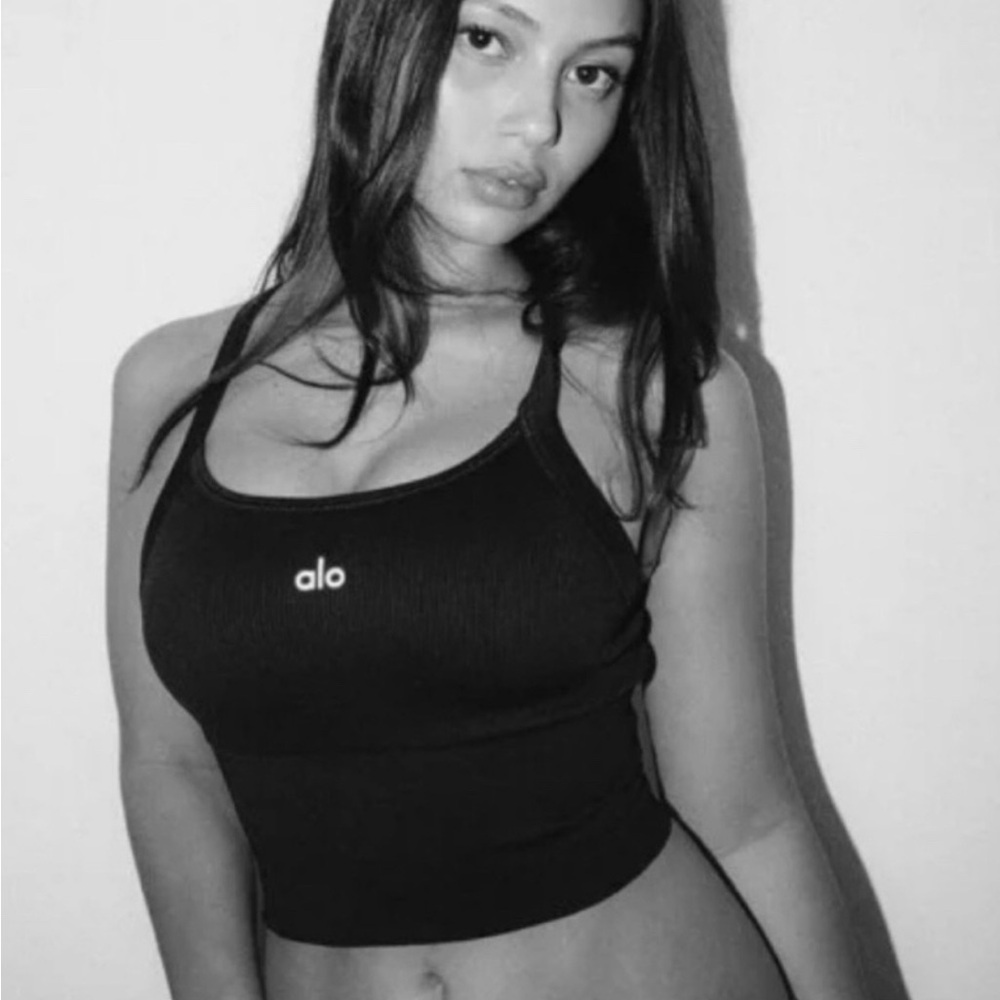 Alo Yoga Seamless Ribbed Favorite Bra Tank in Black Small